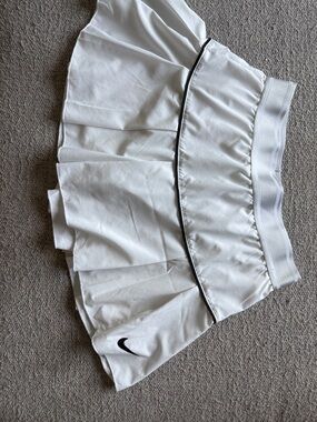 Nike White Pleated Tennis Skirt with Black Trim